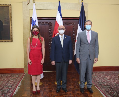 Canciller promueve alianza con República Dominicana y Costa Rica